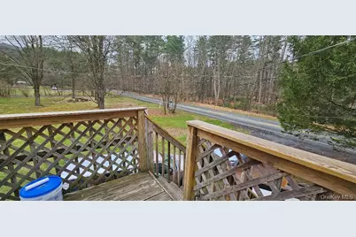 624-634 Oakland Valley Road, Cuddebackville, NY 12729 - Photo 6