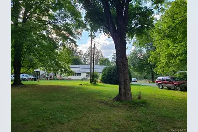 624-634 Oakland Valley Road, Cuddebackville, NY 12729 - Photo 4