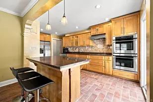 791 Cornwell Ave, Malverne, NY 11565 - Photo 12