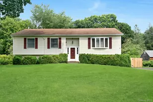 2 Shirley Dr, Patterson, NY 12563 - Photo 2