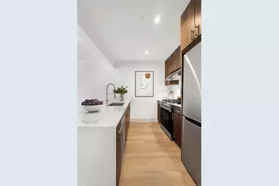 28-15 35th Street #2D, Astoria, NY 11103 - Photo 4