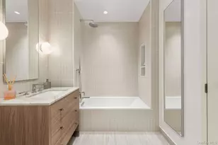 30-55 Vernon Blvd, Astoria, NY 11102 - Photo 4