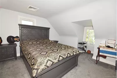 25 Old Mill Road, Great Neck, NY 11023 - Photo 22