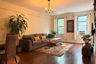 531 Lincoln Ave E, Mount Vernon, NY 10552 - Photo 4