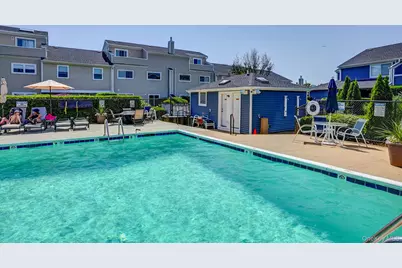 100 Baker Court #47, Island Park, NY 11558 - Photo 16