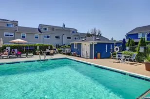 100 Baker Ct, Island Park, NY 11558 - Photo 16