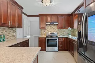 21 Joyce Rd, Hartsdale, NY 10530 - Photo 6