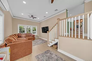 257 N Alleghany Ave, Lindenhurst, NY 11757 - Photo 12