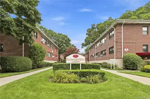 91 Tulip Ave, Floral Park, NY 11001 - Photo 1