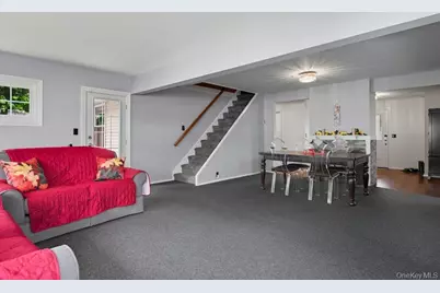 17 Trapper Lane, Levittown, NY 11756 - Photo 18