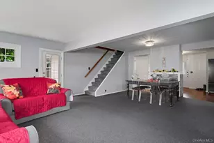 17 Trapper Ln, Levittown, NY 11756 - Photo 18