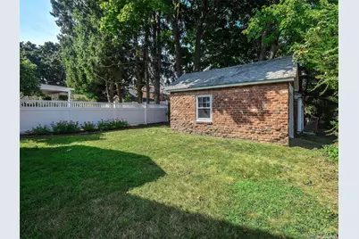 74 Irma Avenue, Port Washington, NY 11050 - Photo 16
