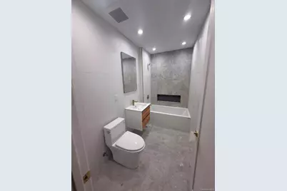178 Throop Avenue #B802, Brooklyn, NY 11206 - Photo 8