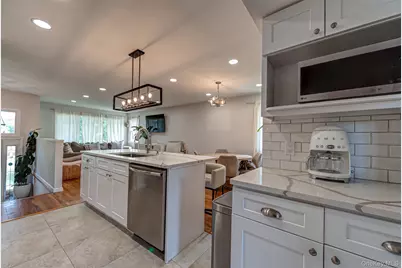 9 Carole Lane, East Islip, NY 11730 - Photo 14
