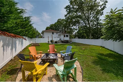 9 Carole Lane, East Islip, NY 11730 - Photo 32