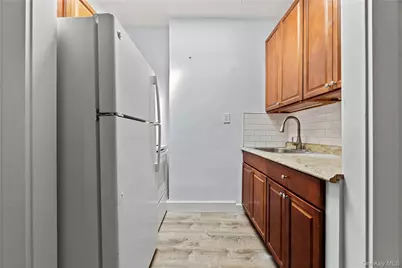 76-14 Rockaway Boulevard, Woodhaven, NY 11421 - Photo 18