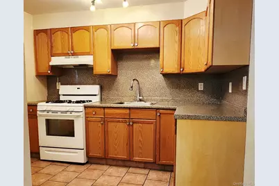 6431 Admiral Avenue, Middle Village, NY 11379 - Photo 6