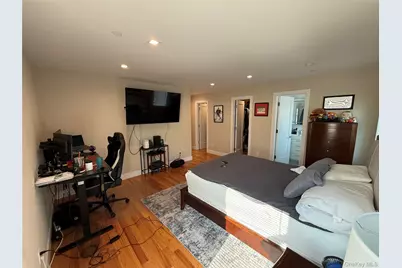 648 E Broadway, Long Beach, NY 11561 - Photo 12