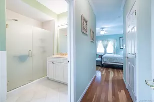 196 Pond View Dr, Port Washington, NY 11050 - Photo 12
