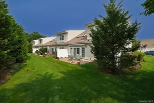 196 Pond View Dr, Port Washington, NY 11050 - Photo 26