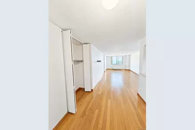 1 Bay Club Drive #18L, Bayside, NY 11360 - Photo 6
