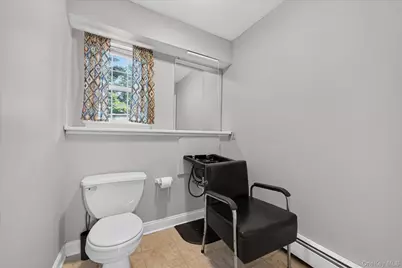 2 Linden Drive, Newburgh, NY 12550 - Photo 24