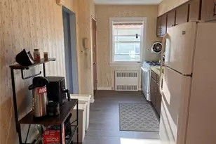 136-25 62nd Ave, Flushing, NY 11367 - Photo 6