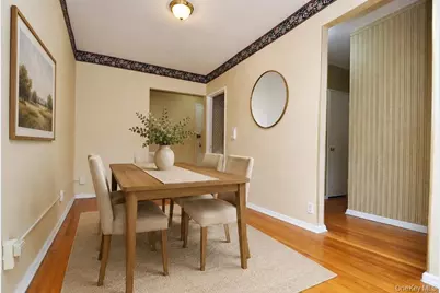 491 Riverdale Avenue #5A, Yonkers, NY 10705 - Photo 2
