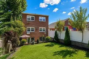 2451 Wilson Ave, Bronx, NY 10469 - Photo 24