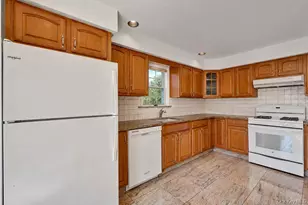 162-15 88th St, Howard Beach, NY 11414 - Photo 18