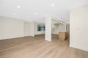 85 Twin Ln N, Wantagh, NY 11793 - Photo 10