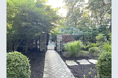 51 Rockledge Path, Port Jefferson, NY 11777 - Photo 36