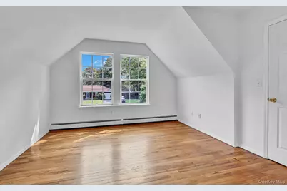 265 Forrest Avenue, Shirley, NY 11967 - Photo 18