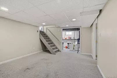 2 6th Avenue, Farmingdale, NY 11735 - Photo 20