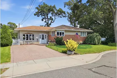 2 6th Avenue, Farmingdale, NY 11735 - Photo 1