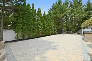 4 Corin Ct, Syosset, NY 11791 - Photo 40