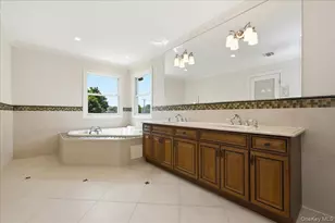 4 Corin Ct, Syosset, NY 11791 - Photo 24