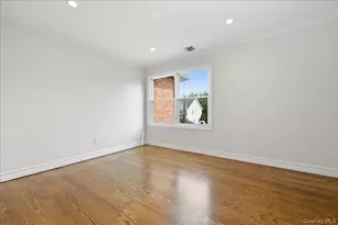 4 Corin Ct, Syosset, NY 11791 - Photo 30