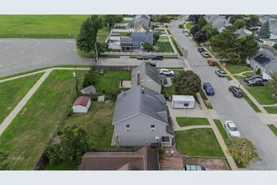 28 Book Lane, Levittown, NY 11756 - Photo 18
