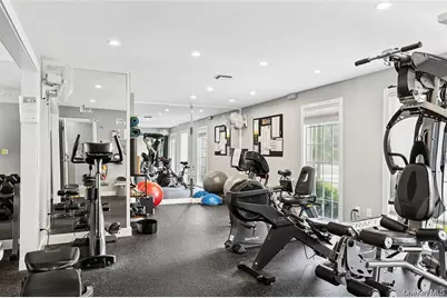 11 Clubhouse Court, Woodbury, NY 11797 - Photo 30
