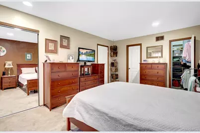 11 Clubhouse Court, Woodbury, NY 11797 - Photo 26