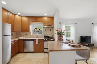 330 S Broadway, Tarrytown, NY 10591 - Photo 14