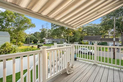 107 Avenue A, Holbrook, NY 11741 - Photo 32