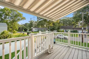 107 Avenue A, Holbrook, NY 11741 - Photo 32