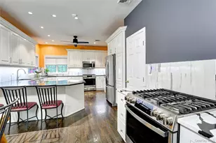 7 Birdie Dr, Suffern, NY 10901 - Photo 12
