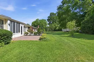 90 Knolls Dr, Stony Brook, NY 11790 - Photo 20