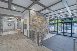 25 Franklin Ave, White Plains, NY 10601 - Photo 18