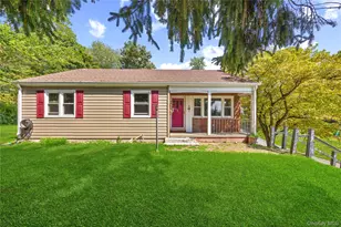 12 Lafko Dr, Poughkeepsie, NY 12603 - Photo 2