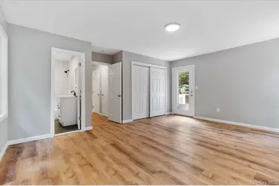 685 Horseblock Road, Brookhaven, NY 11719 - Photo 16