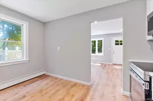685 Horseblock Road, Brookhaven, NY 11719 - Photo 8